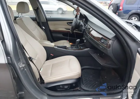 2011 BMW 328I xDrive z USA, uszkodzony, nr VIN WBAPK5C50BF124375